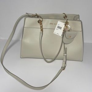 Anne Klein crossbody with removable straps  15x10H NWT